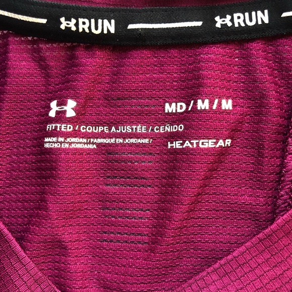 Under Armour Men’s Size M Burgundy Performance Running T-Shirt Activewear Top - Picture 3 of 12